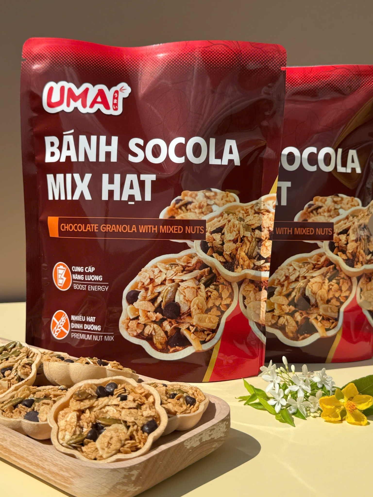 BÁNH SOCOLA MIX HẠT UMAI